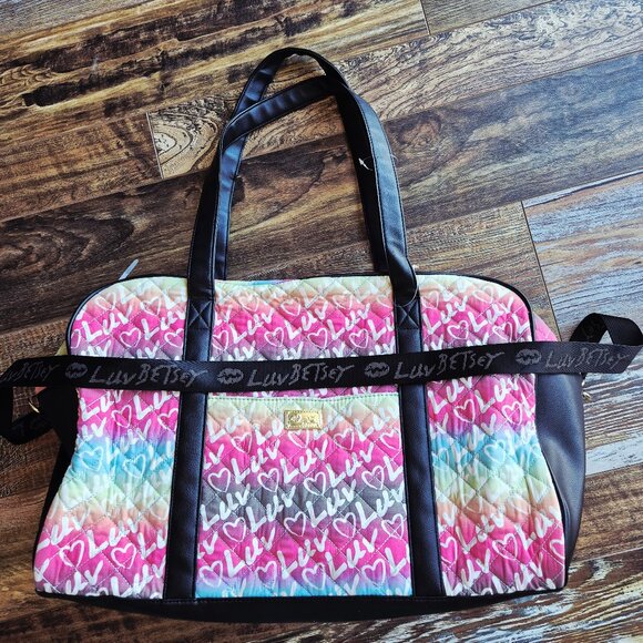 NWoT Luv Betsey Johnson Hearts Tie-Dye Graffiti Rainbow Weekender Duffel - Picture 5 of 16